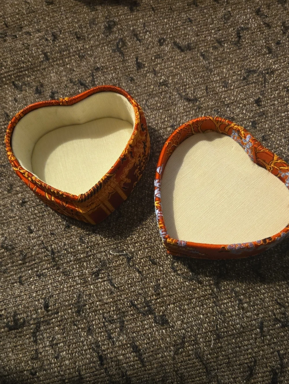 Vintage Red-Orange Satin Floral Chinese Brocade Heart Trinket/ Jewelry Box
